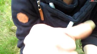 JuleStern - Handjob bei meinem ersten Date - HD 720P-1