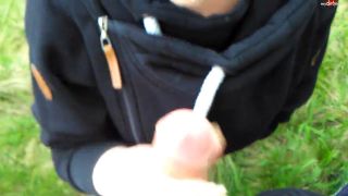 JuleStern - Handjob bei meinem ersten Date - HD 720P-4