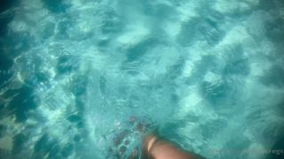 Farrah Reign () Farrahreign - watch my pretty toes dip in the pool 03-08-2020-9