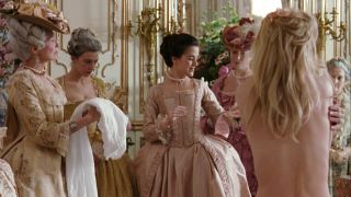 Kirsten Dunst – Marie Antoinette (2006) HD 1080p - [Celebrity porn]-7