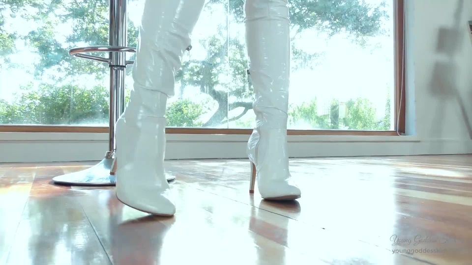 video 41 fetish personals femdom porn | Young Goddess Kim - The Shining | femdom