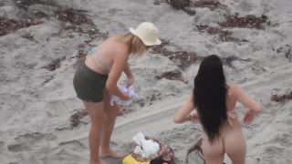 Hidden-Zone.com- Spying on the nude beach-3