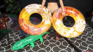 Custom Fetish - Amber Inflates Compares Pool Float - Fetish-6