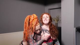 Lesbian Double dom session webcam Piggy Mouth-5