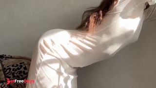 sunny stretching with perfect body-3