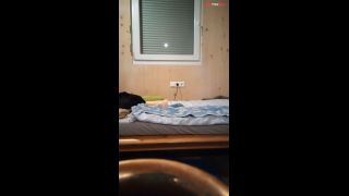 Hetero Joshua Guthmann erniedrigt sich indem er verffentlicht wie er sich mit einem XXL Dildo fickt-9