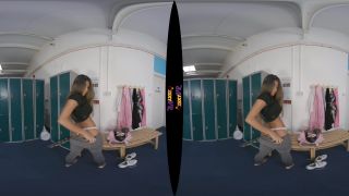 free adult video 19 -Alexa Campbell Sweating- - solo female - reality -1