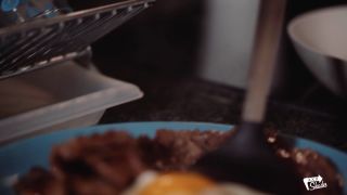 Sicilia Steak Blowjob Fest: Hot Scene with Homel Today-1