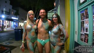 Fantasy Fest Live 2018 Week Street Festival Girls Flashing Boobs Pussy And Body Paint pantyhose -1
