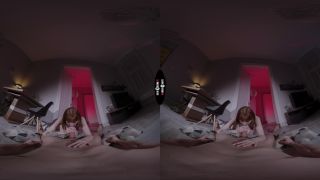 Lilly Mays - Home Not Alone - DarkRoomVR (UltraHD 2K 2024) New Porn-6