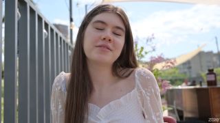 zishy yvain cormich docvid-2