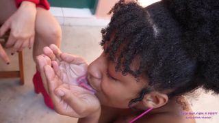 LICKING GIRLS FEET: "ANITA AND MAISA - SLOBBERY SHOWER FOR A SLAVE!" (1080 HD) (2025)-7