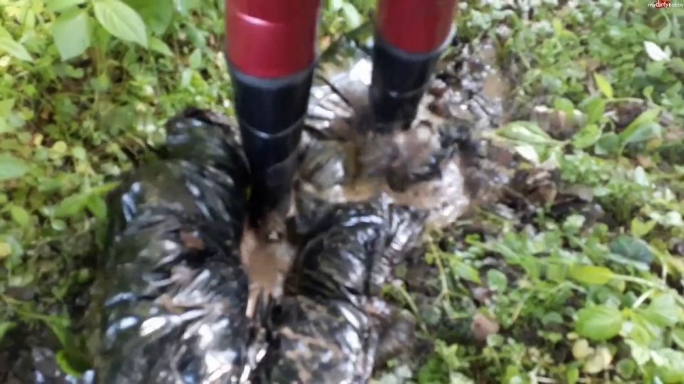 My Dirty Hobby - Shinylady2015 - Aussortierte Wetlook Lack Jacke & Regenjacke mit Gummistiefel im S... - Amateur