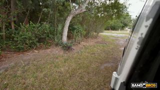 Fetish porn Erica Candfield BangBus – Erica Candfield Likes Them Big-9