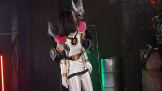 [SuperMisses.com] [ZENP-03] Beast God Squadron Beat Rangers: The Conquest of Beat Phoenix-018-1