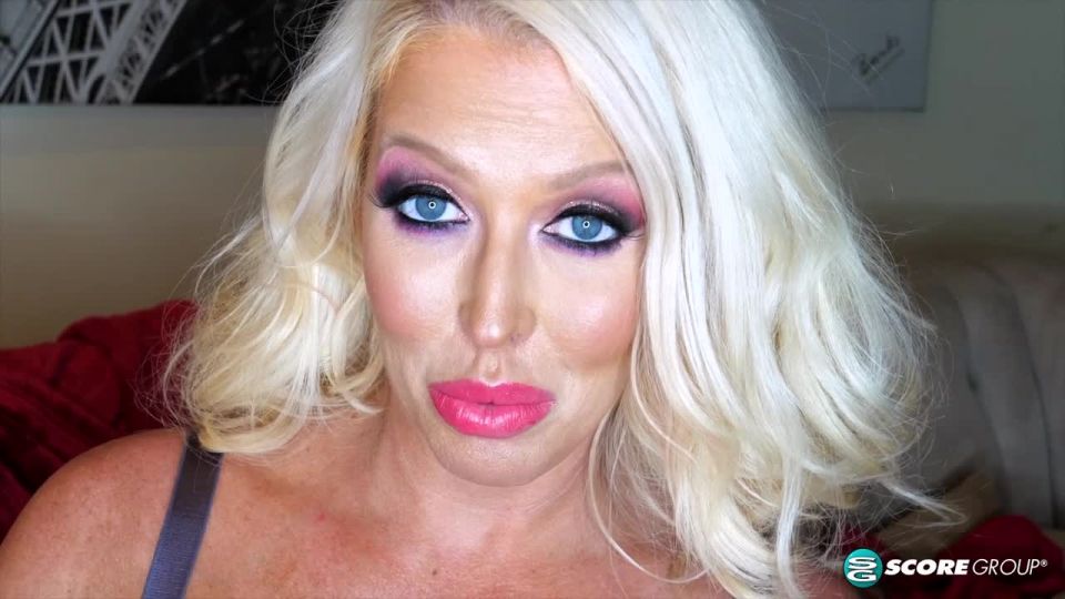 adult video clip 22 solo - solo female - big ass mom son