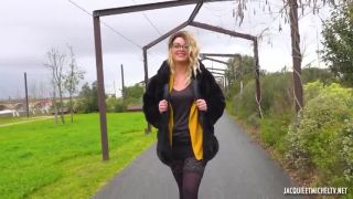 Lily, 30, From Paris To Bordeaux (Amateur porn) Marion Lew-1
