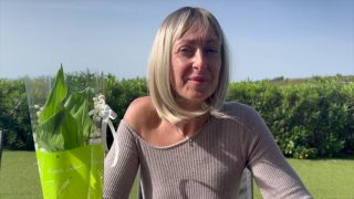 Lena de Tours - 40 years old, from SD - MILF-1