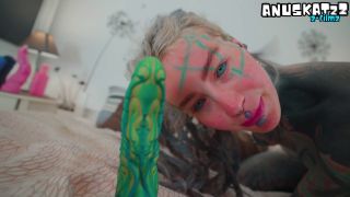 [K2S.CLUB] Anuskatzz - Stark tätowiertes geiles mädchen solo, ich ficke mich mit einem großen... - FullHD 1080P-2