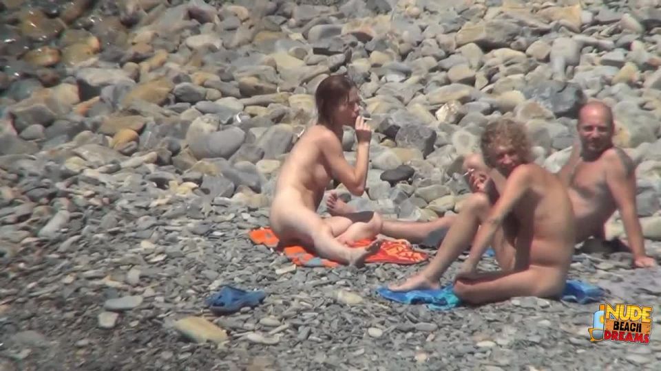 Nudist video 00702