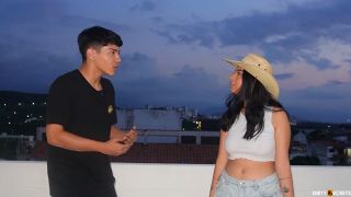 772819 I SHARE BED WITH NAIVE FOREIGN COLLEGE GIRL APRIL ADDA.-2