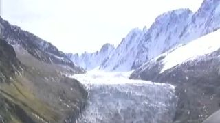 Demia Moor - BTS - Alpes and 3 boys Teen-1