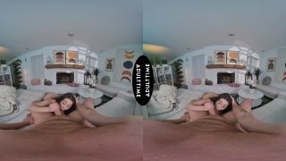 UP CLOSE VR  POV MULTIPLE QUIVERING ORGASMS With Natural Hottie Chanel -2