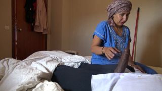 6255 Kurdish Granny Maid Lets African Immigrant Cum In Her Ma...-3