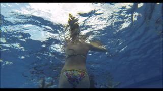 Porn online Voyeur – Underwater swimsuit tracking – YMUW-1082-0