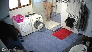 voyeur hidden camera 032701 (2) -0