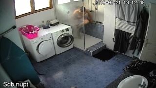 voyeur hidden camera 032701 (2) -2