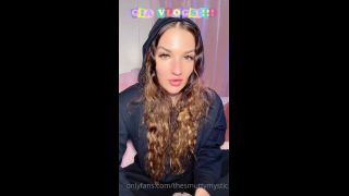 giaisabellaxx H265 2022-07-07 nothing to see here just a special chatty vlog for all my sad dads n lonely boys  if-3