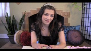 Princess Ellie Idol • Pt 2 • 269 Vids Princess Ellie Idol - Play A Drinking Game With Ellie 480p-1