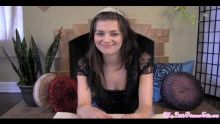 Princess Ellie Idol • Pt 2 • 269 Vids Princess Ellie Idol - Play A Drinking Game With Ellie 480p-8