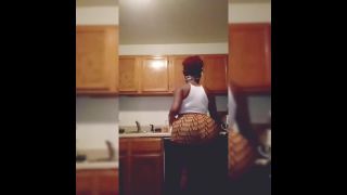 Mizzbeethebodyxxx () - getting ready to cookhappy thanksgiving 22-11-2018-4