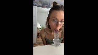 Yourina Dildo Blowjob Onlyfans (Blowjob porn)-4