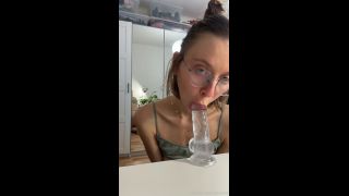 Yourina Dildo Blowjob Onlyfans (Blowjob porn)-5