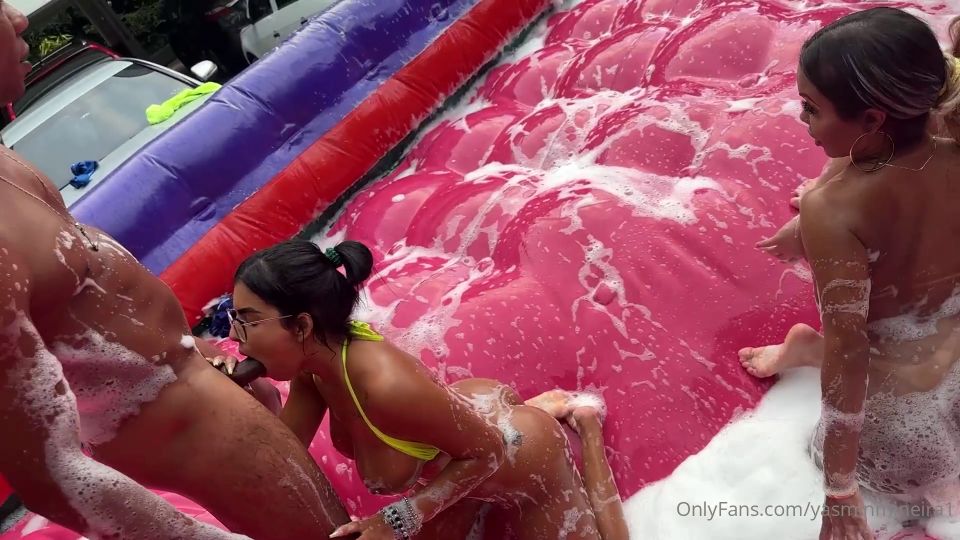 Yasmin Mineira 0h96i9ndju0svjd5s0ge4 source