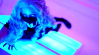 AliceBong - Neon [FullHD 1080P] | clips | cosplay amateur european-1