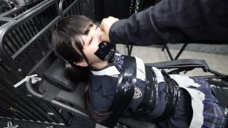 Fantia jp DDD04004120 (Uniform Tape Suffocation) 制服テープ窒息10分-1