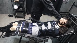 Fantia jp DDD04004120 (Uniform Tape Suffocation) 制服テープ窒息10分-4