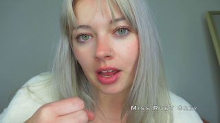 Miss Ruby Grey – Bedtime CEI Next to Her.-1