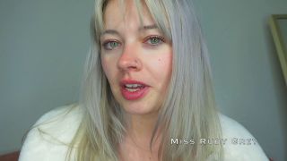 Miss Ruby Grey – Bedtime CEI Next to Her.-2