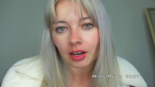 Miss Ruby Grey – Bedtime CEI Next to Her.-8