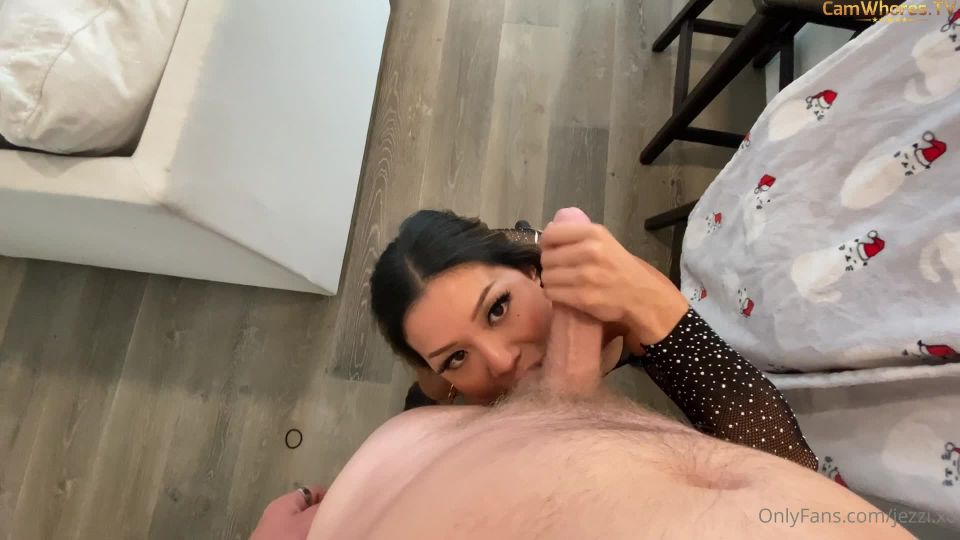 JezziXo OF Hot Dress Fuck And Cum In Mouth Onlyfans (Amateur porn)