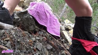 I Touch Myself In The Forest, I Make Myself Cum And Squirt Far Away 1080p-6