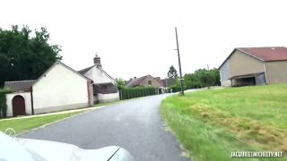 JacquieEtMichelTV - Julie - LetS Take A Walk In The Woods With Julie-2