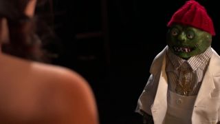 Paige Phillips, Johanna Rae, Naiia Lajoie, etc - The Gingerweed Man Chapter 2 (2021) HD 1080p - [Celebrity porn]-8