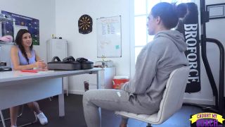 [CaughtMyCoach] Kylie Rocket – Coach Boosts My Confidence Kylie Rocket Anal-1