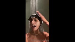 Onlyfans - Miakhalifa - When you want to be sexy but it doesnt line up with your hair wash day - 16-01-2021-3